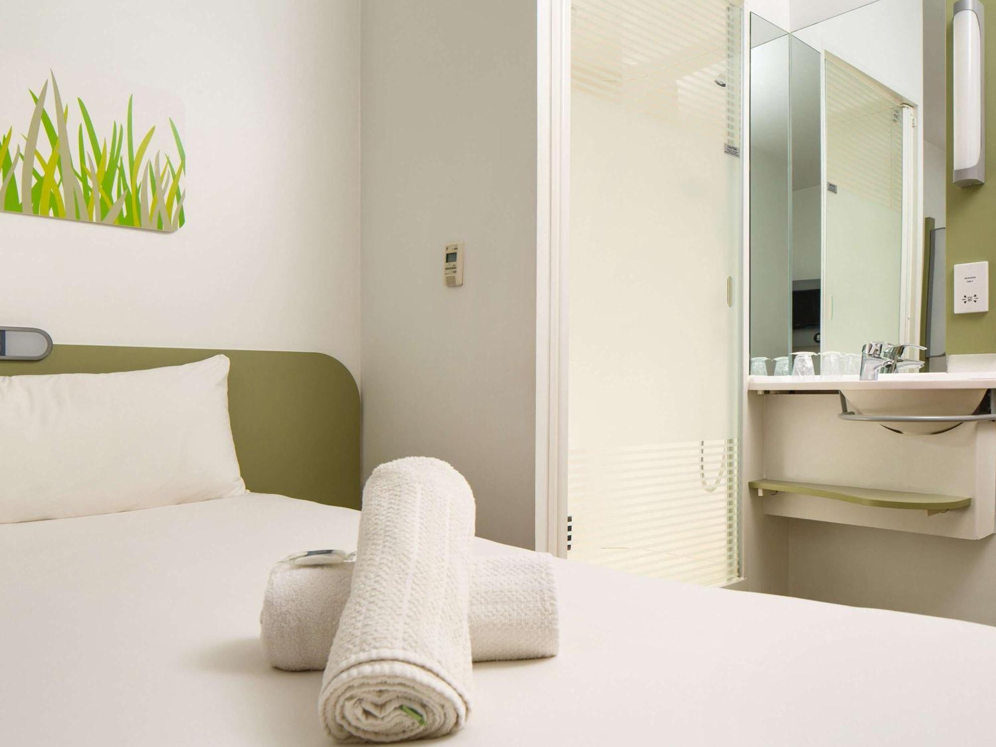 Ibis Budget Manchester Centre Pollard Street Esterno foto